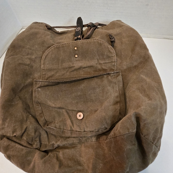 Black Rivet Backpack - Picture 14 of 16